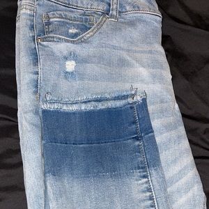 Barely worn didn’t like the legs